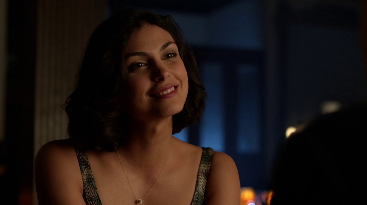 Лесли томпкинс готэм. Морена баккарин лесли томпкинс. Доктор томпкинс dc. Морена баккарин готэм. Морена баккарин готэм.